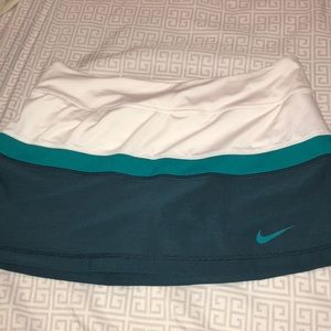Nike dri-fit tennis skirt